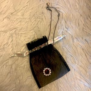 Sabika pendant necklace worn once